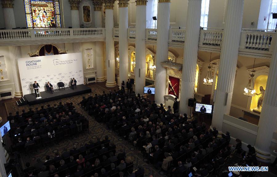 Ли Кэцян выступил в Лондоне с речью на тему "Совместно построим прекрасный мир, отличающийся толерантным развитием"