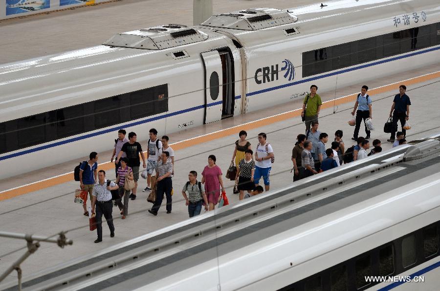 С 1 июля вводится новое расписание движения на китайских железных дорогах