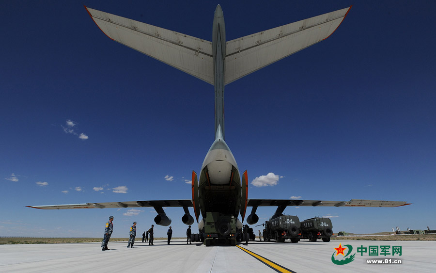 Учения на полигоне ?Чжужихэ?: Всё зависит от практики!