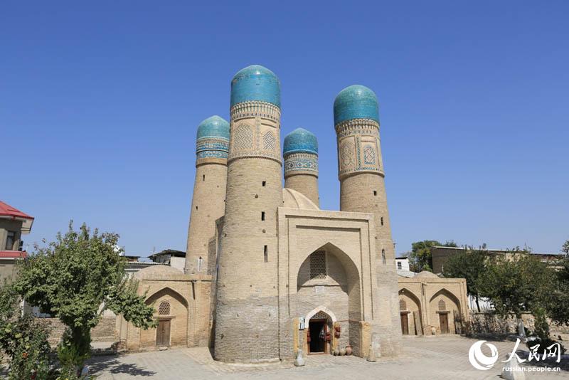 Медресе Чор-Минор