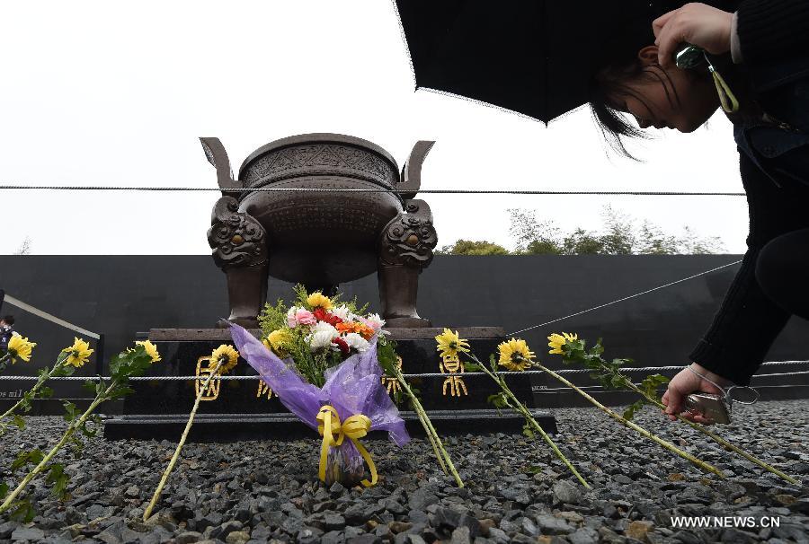 Свыше 300 тыс человек в дни праздника Цинмин посетили Музей памяти жертв массовой резни в Нанкине