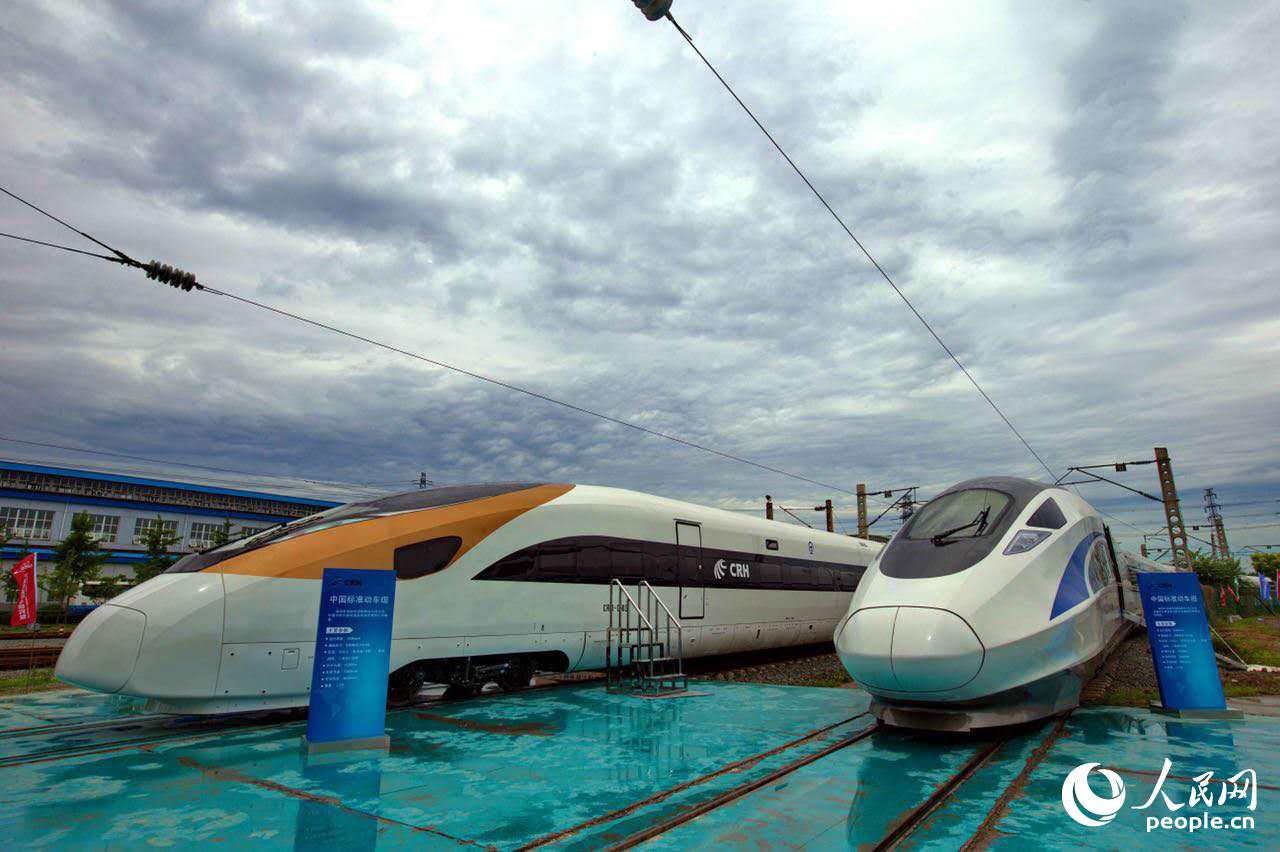 Высокоскоростной поезд ?Китайский стандарт? введен в эксплуатацию
