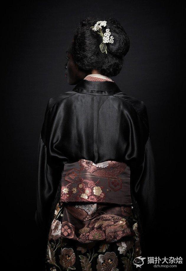 Как выглядят африканки в киномо?