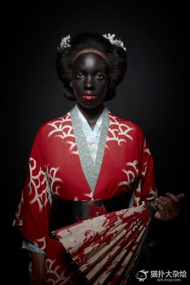 Как выглядят африканки в киномо?