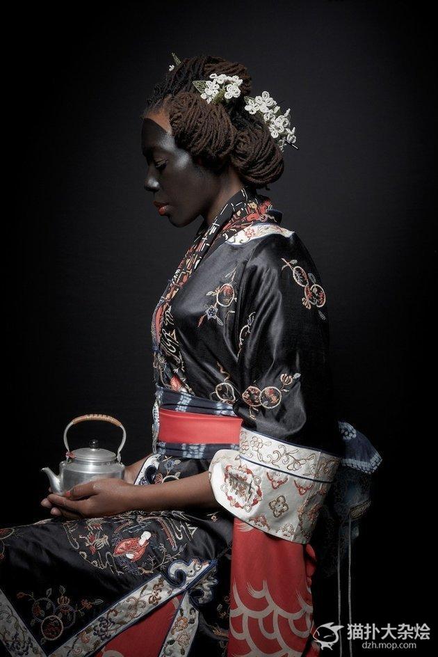 Как выглядят африканки в киномо?