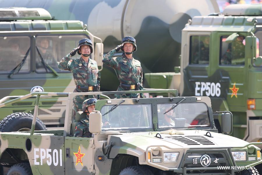 Колонны стратегических ударных сил НОАК