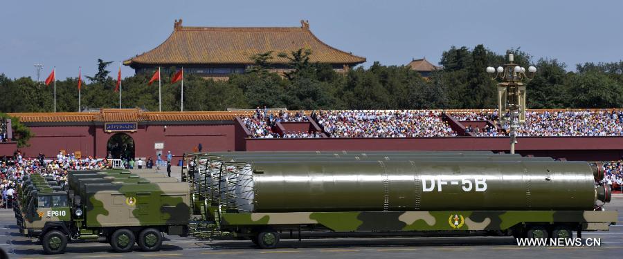 Колонны стратегических ударных сил НОАК