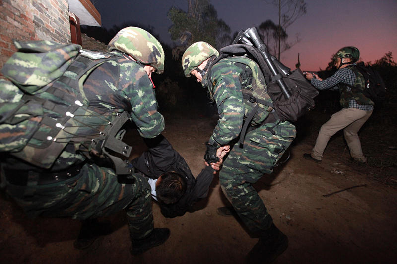 Полицейские провинции Гуанси ликвидировали огромную базу по производству наркотиков