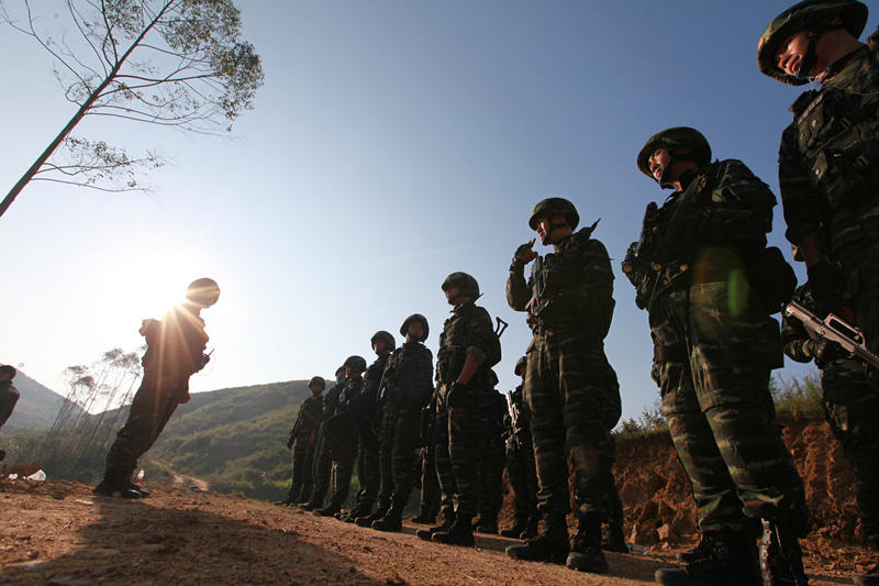 Полицейские провинции Гуанси ликвидировали огромную базу по производству наркотиков