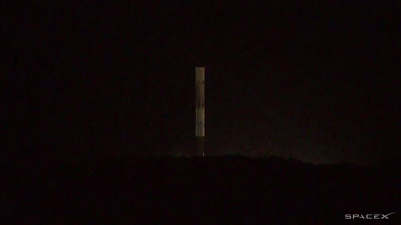SpaceX впервые совершила успешную посадку первой ступени Falcon 9