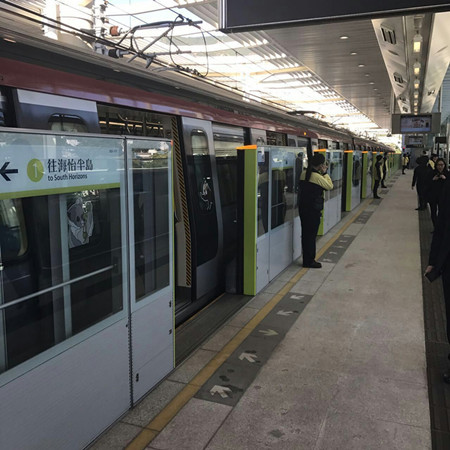 Первое в Китае беспилотное метро запущено в Сянгане