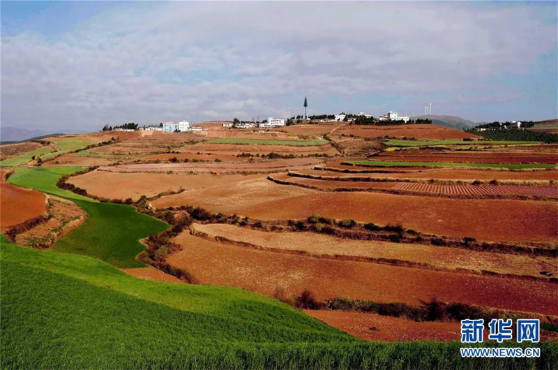 Чудесные Красные земли в провинции Юньнань