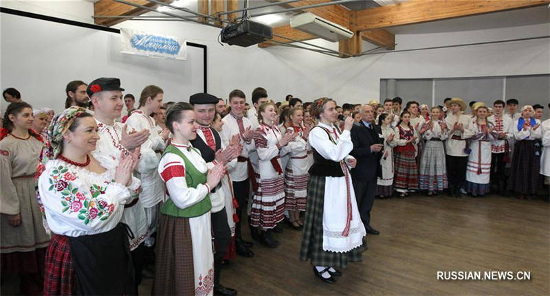 Конкурс исполнителей белорусских народных танцев "Метелица" в Минске