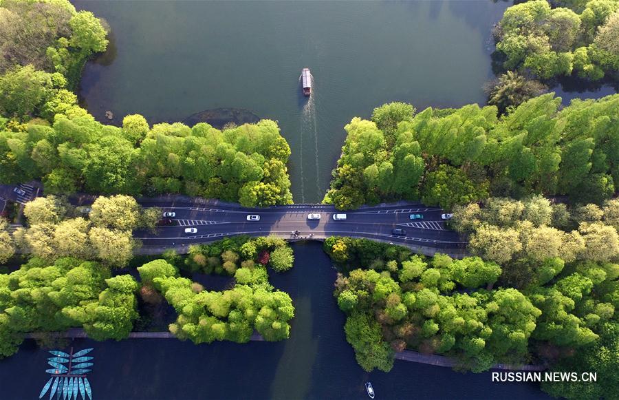 Апрель на озере Сиху