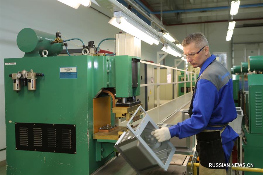 Китайско-белорусское совместное предприятие "Мидеа-Горизонт" произвело 4 млн СВЧ-печей