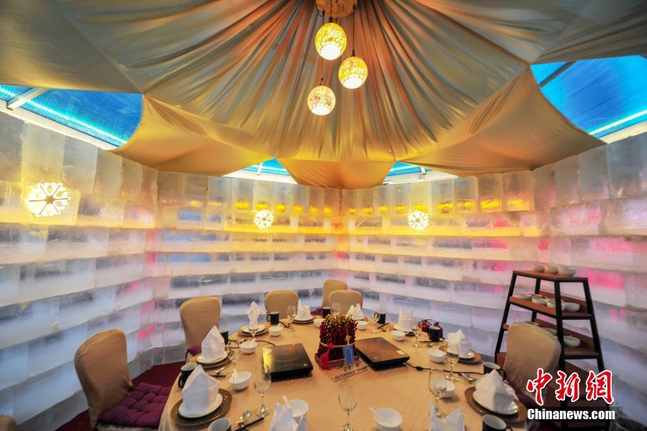 В Шэньяне открылся ресторан из льда