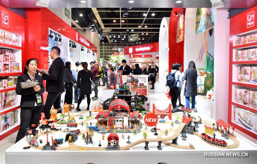 Начала работу 44-я Сянганская выставка игрушек