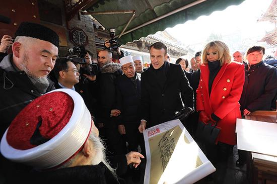 Президент Франции Э. Макрон посетил провинцию Шэньси на северо-западе Китая