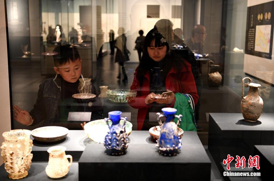 Афганские памятники материальной культуры появились в городе Чэнду