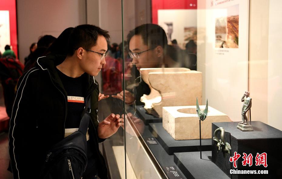 Афганские памятники материальной культуры появились в городе Чэнду