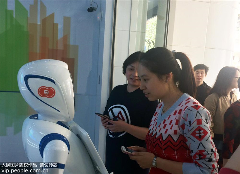 (Фотогорафии Ли Личжэнь Чэнь Сяо / Жэньминь Тупянь)