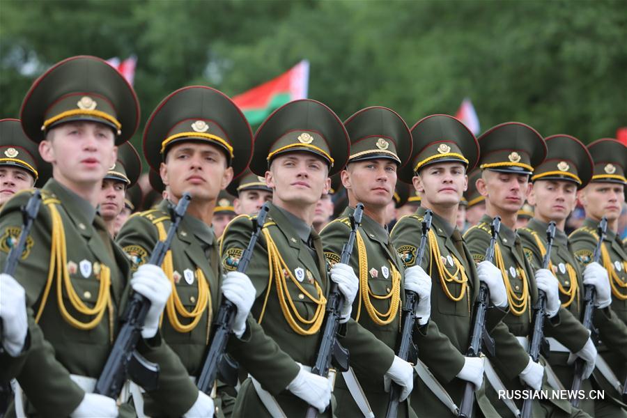 Торжественный парад в честь Дня независимости Беларуси прошел в Минске