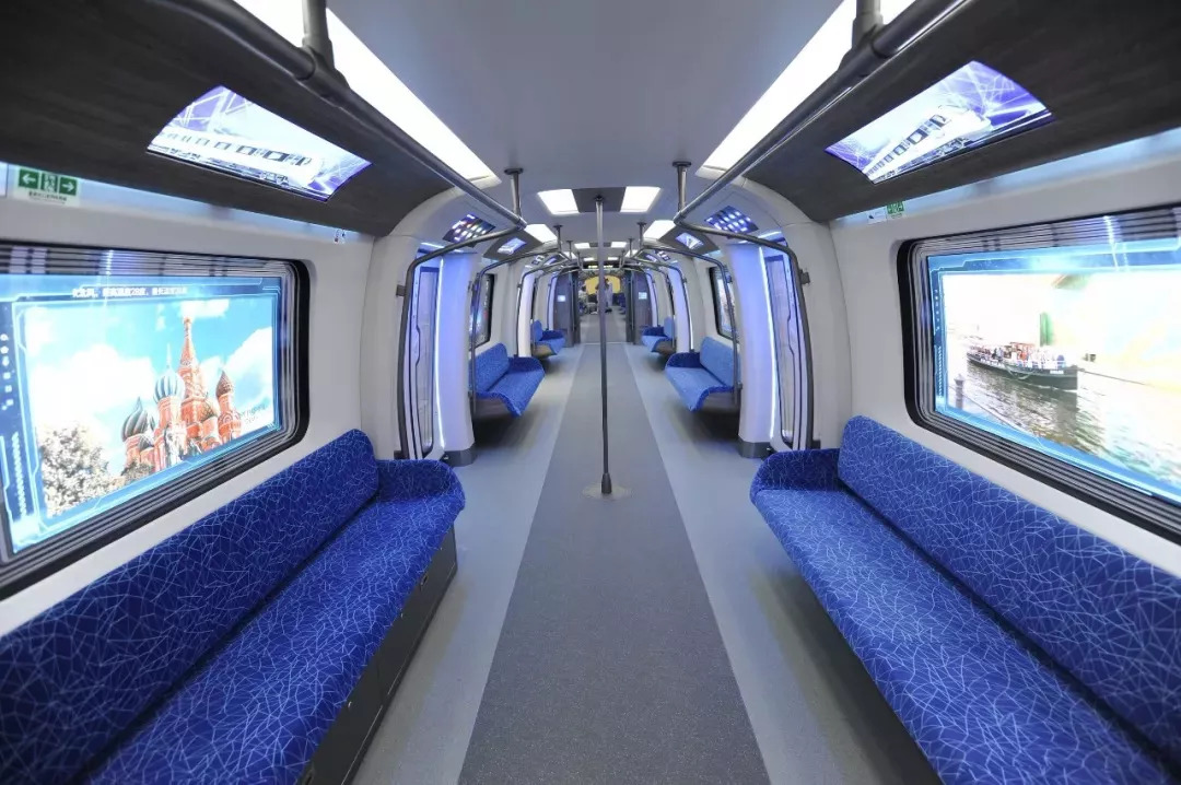 Китайская компания продемонстрировала вагон метро из углепластика