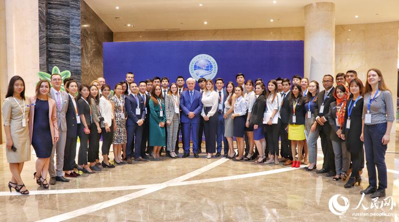 В Хайнани начала работу Ассамблея представителей молодежи стран ШОС