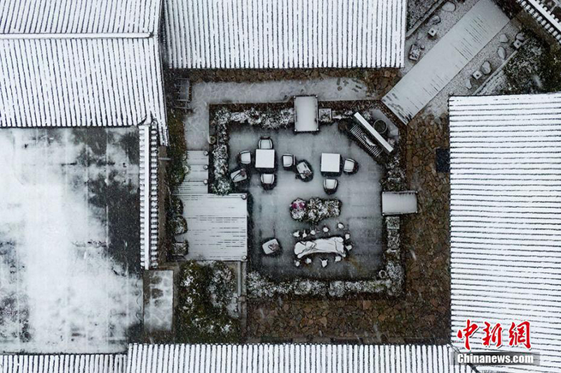 Вид на ландшафтный парк с высоты птичьего полета