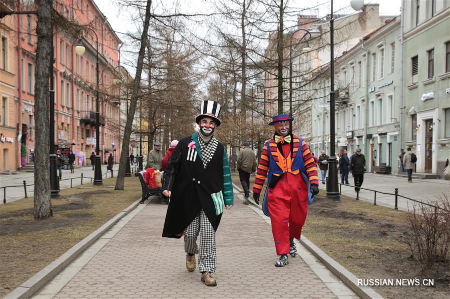 В Петербурге отметили 210-летие со дня рождения Гоголя 