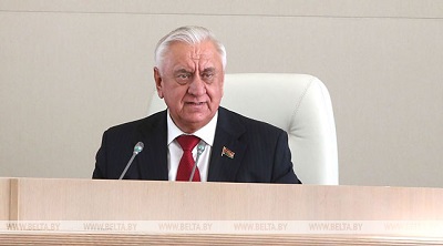 Мясникович: нужно расширять сотрудничество с зарубежьем, но основной расчет - на собственные силы