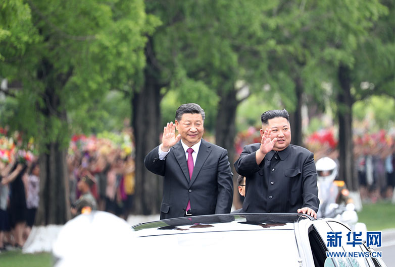 Си Цзиньпин прибыл в КНДР с государственным визитом