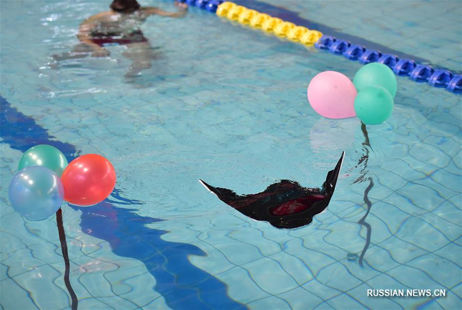 Ученые из Сианя создали подводного бионического робота в форме гигантского ската