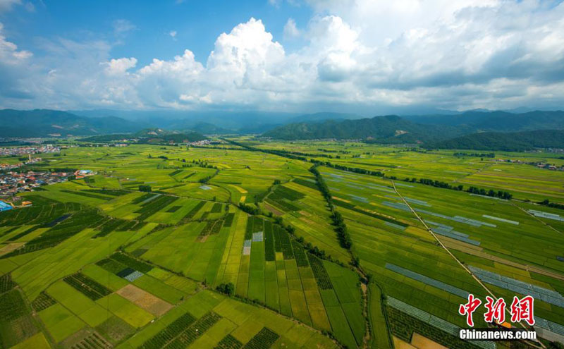 Красивый пейзаж в Юго-Западном Китае
