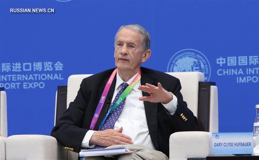 В Шанхае открылся подфорум "Открытость, правила и бизнес-среда" в рамках второго международного торгово-экономического форума "Хунцяо" 