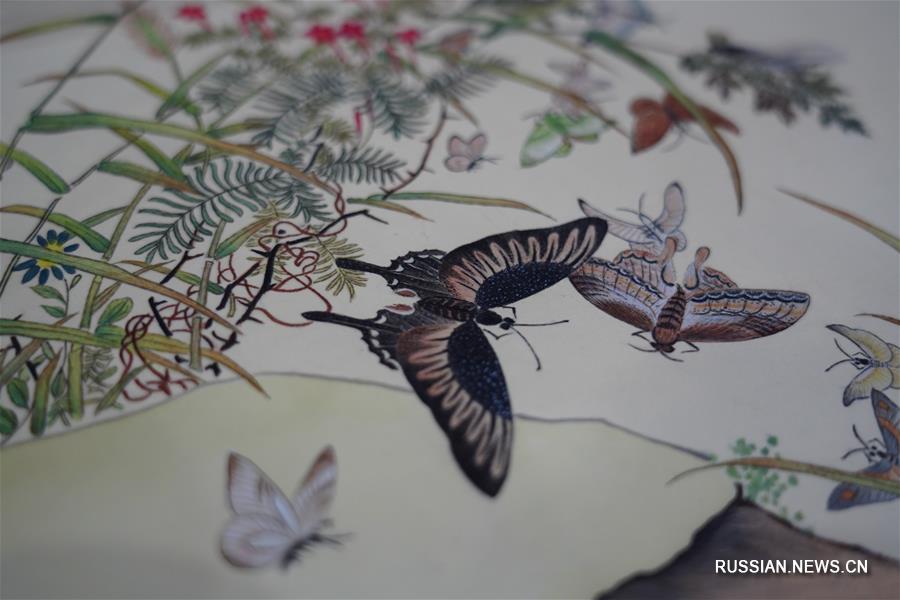 Традиционная вышивка волосами из провинции Цзянси