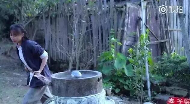 Китаянка Ли Цзыци превратила свою жизнь в сказку