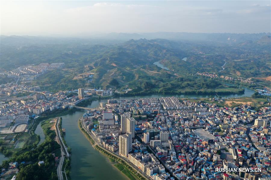 Китайская народность маонань вышла из-за черты бедности