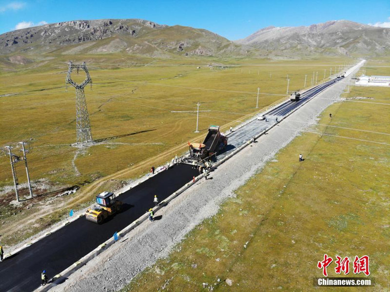 Начато строительство ключевой части дороги высотой 4200 м над уровнем моря по маршруту "Один пояс, один путь"