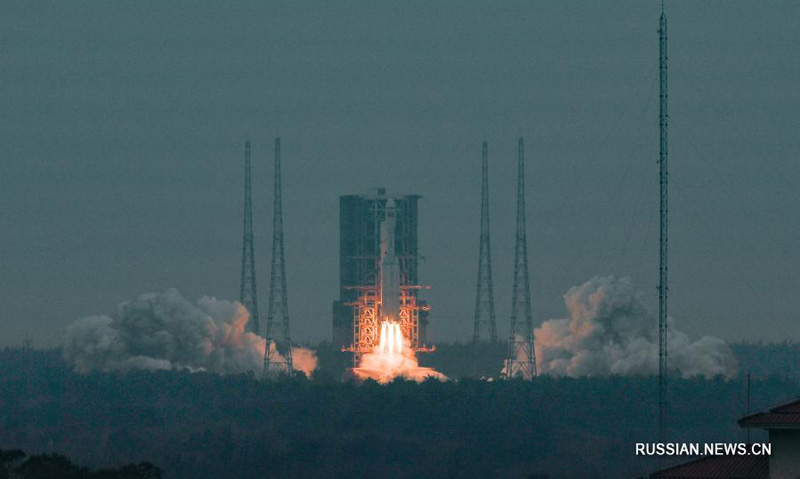 Состоялся первый полет новой китайской ракеты-носителя "Великий поход-8" 