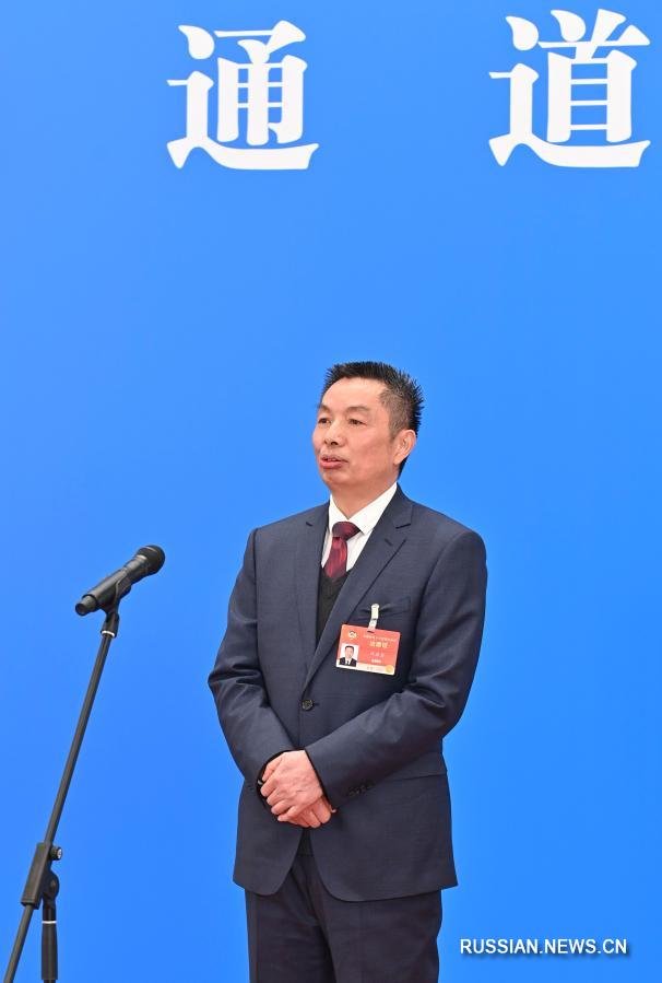 Члены ВК НПКСК дали интервью журналистам на полях 4-й сессии ВК НПКСК 13-го созыва