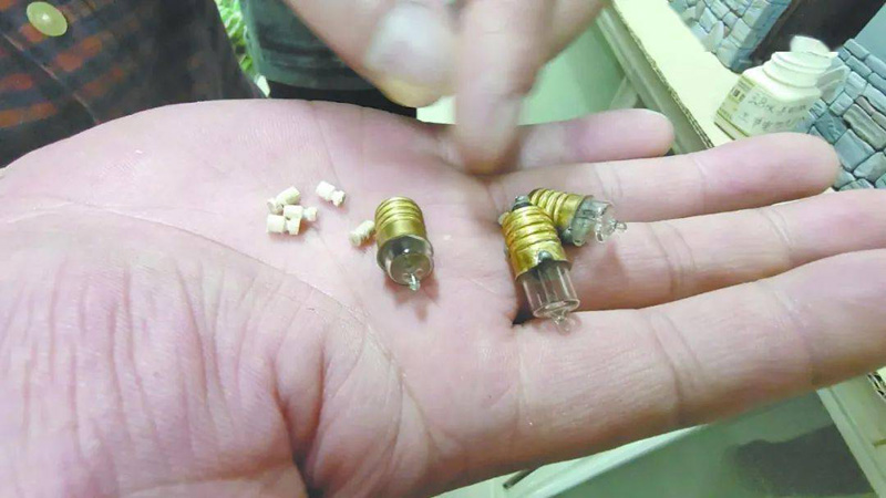 Китаец по памяти соорудил миниатюру старого родного дома