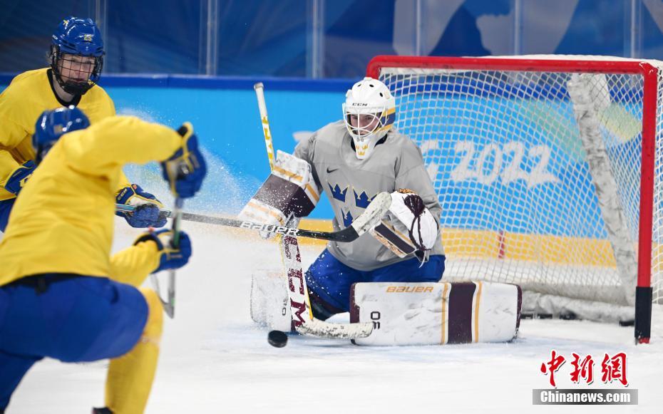 Спортсмены из разных стран интенсивно готовятся к зимней?Олимпиаде