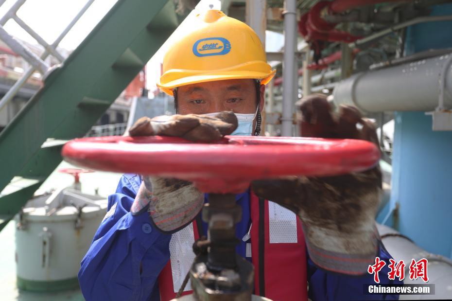 В Шанхае полностью гарантируют снабдить топливом международные морские суда во время эпидемии