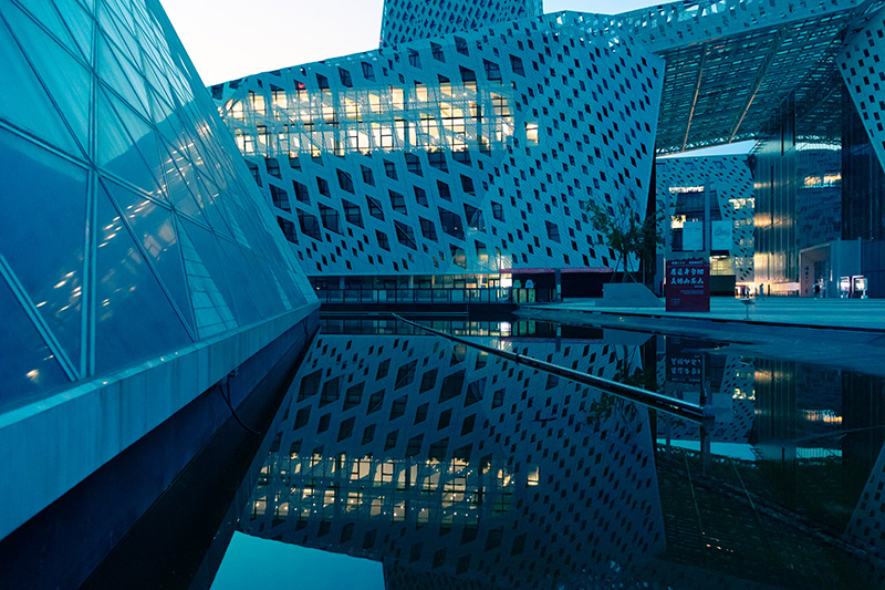  “Пространство для ночного чтения” Библиотеки города Цзинань пользуется особой популярностью