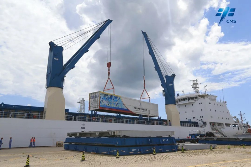 Ракета-носитель для запуска лабораторного модуля "Мэнтянь" китайской космической станции прибыла на космодром