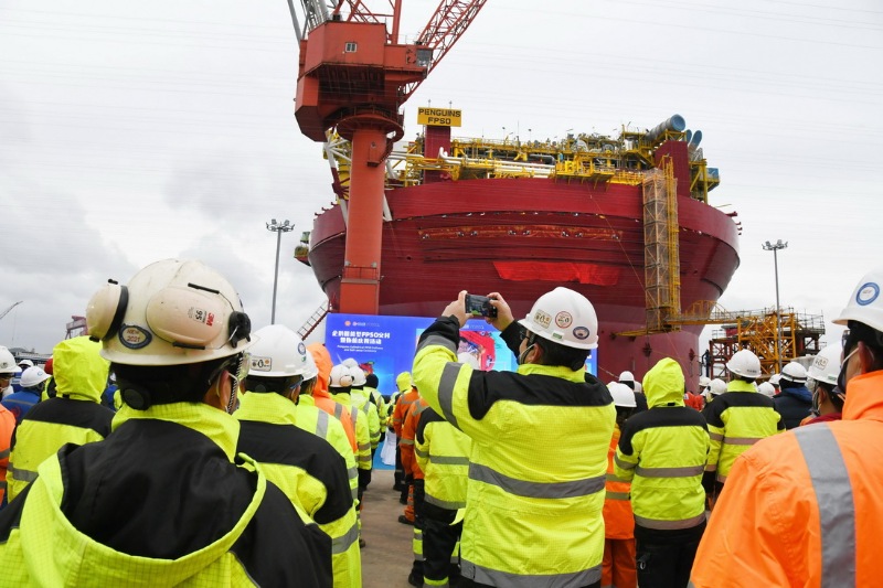 Крупнейшее в Китае плавучее устройство для добычи, хранения и разгрузки нефти завершено и сдано в Циндао
