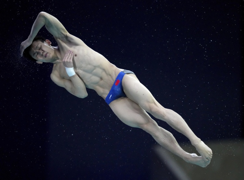 Команда Китая завоевала 9 золотых наград Кубка мира по прыжкам в воду