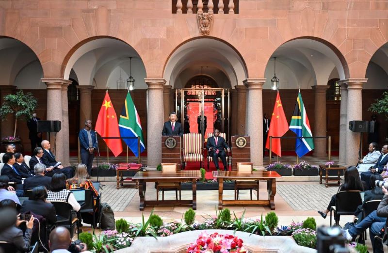 Председатель КНР Си Цзиньпин и президент ЮАР Сирил Рамафоса встретились с журналистами