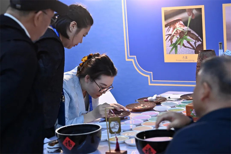 В Пекине начал работу пресс-центр Форума высшего уровня по международному сотрудничеству в рамках ?Один пояс, один путь?